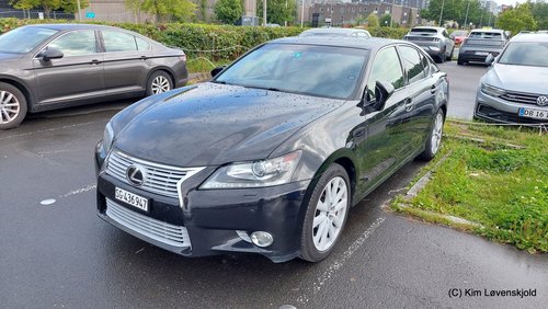 Lexus IS250 or 300