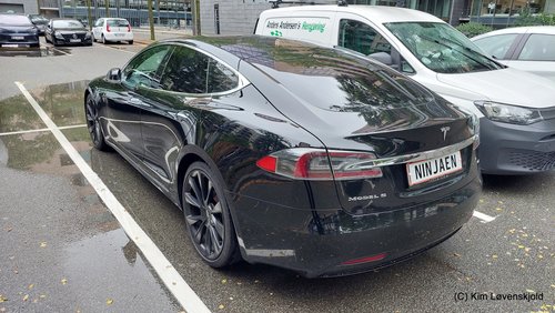 2017' Tesla Model S 75
