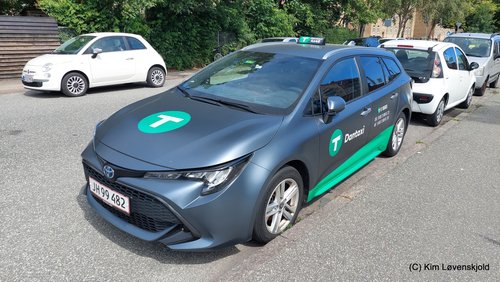 2023' Toyota Corolla Touring Sports Hybrid