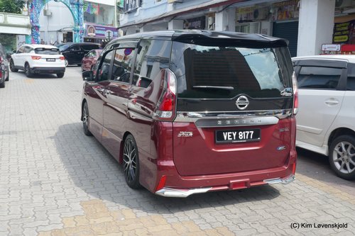 Nissan Serena Hybrid