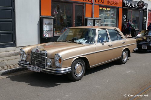 1971' Mercedes 280 (W108)