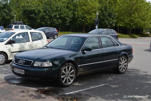 1996' Audi A8