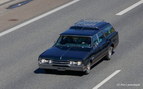 Oldsmobile Vista Cruiser