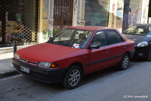 Mazda 323