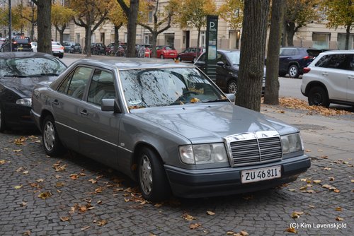 1992' Mercedes 230E