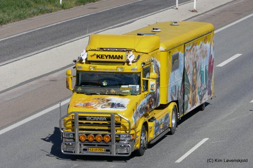 2001' Scania T124L 420