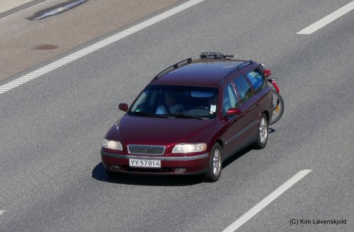 2003' Volvo V70 2,5T (MY04)