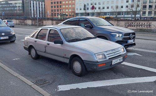 1984' Ford Sierra 2,3 GL V6 Aut.