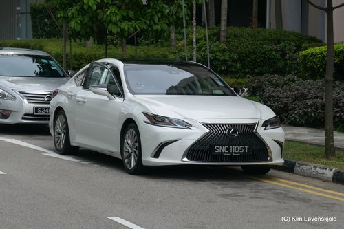 Lexus ES300h