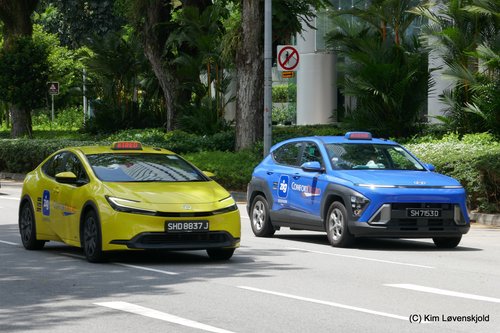 Toyota Prius & Hyundai Kona