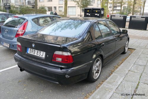 2002' BMW 525i