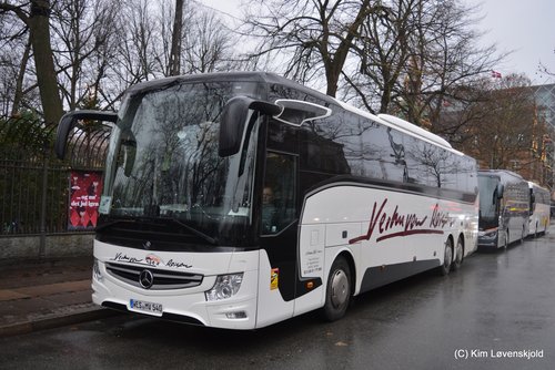 Mercedes Tourismo
