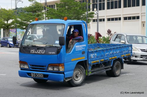Isuzu NHR