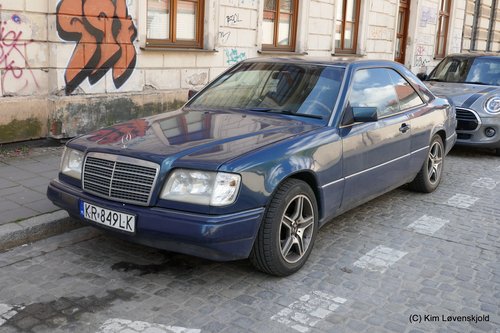 Mercedes C124