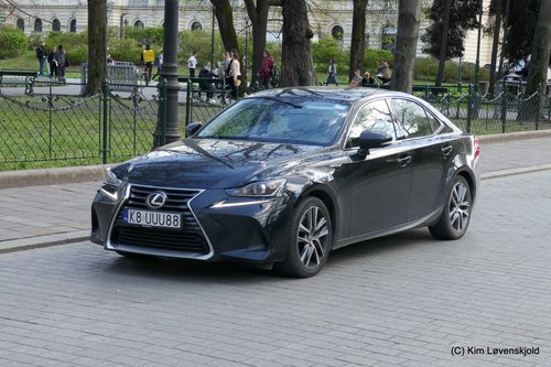 Lexus IS300