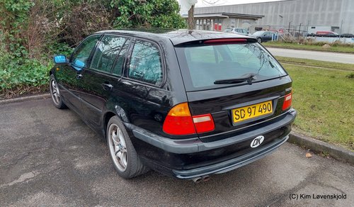 2002' BMW 325i Van