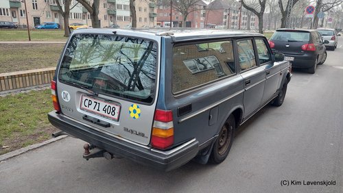1993' Volvo 240 GL