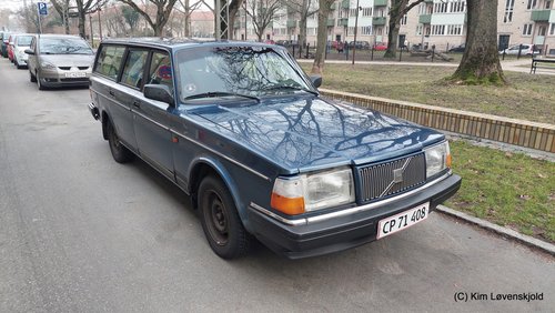 1993' Volvo 240 GL