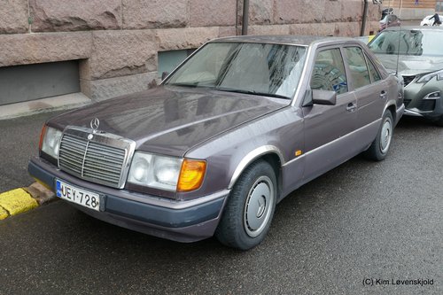 Mercedes W124