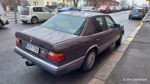 Mercedes W124