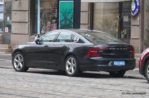 Volvo S90