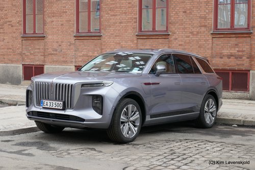 2024' Hongqi E-HS9