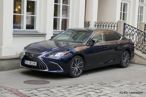 Lexus ES300h