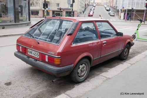 Mazda 323
