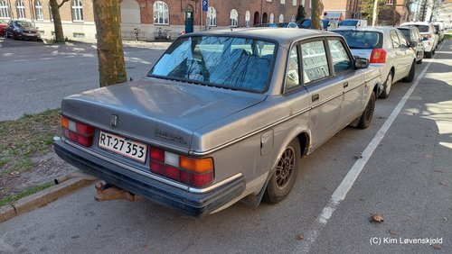 1992' Volvo 240 GL