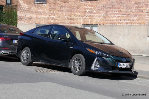 2020' Toyota Prius PHEV