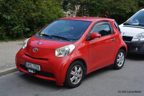 2011' Toyota IQ