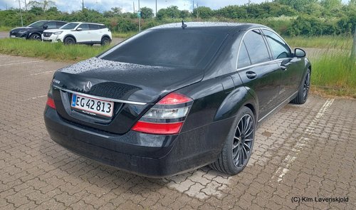 2005' Mercedes S500
