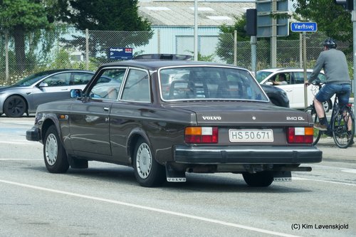 1979' Volvo 242