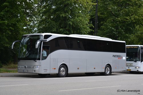 Mercedes Tourismo