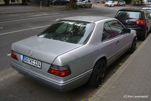 Mercedes C124