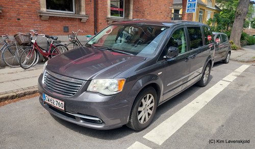 2016' Chrysler Town & Country