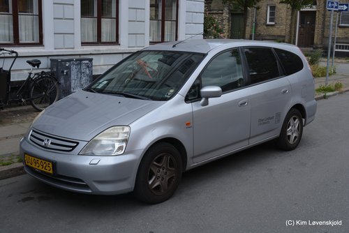 2002' Honda Stream 2,0 Aut.