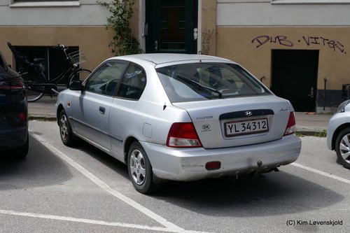 2002' Hyundai Accent 1,3