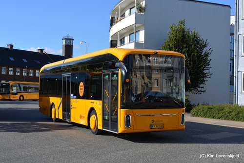 2025' Yutong U12