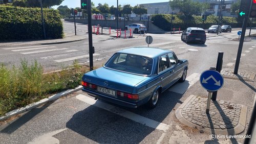 Mercedes 300D