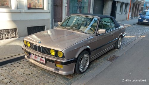 BMW 325i Cabriolet