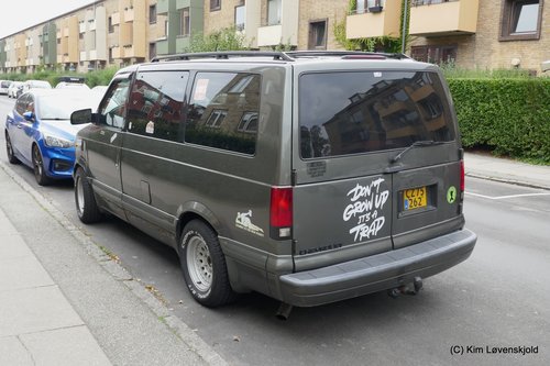 1997' Chevrolet Astro Van