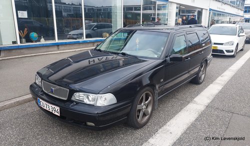 1999' Volvo V70