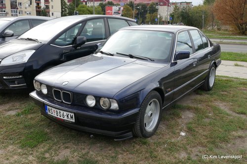BMW 5-Series E34