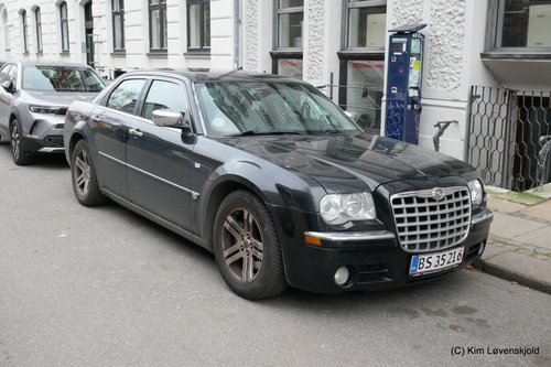 2004' Chrysler 300C