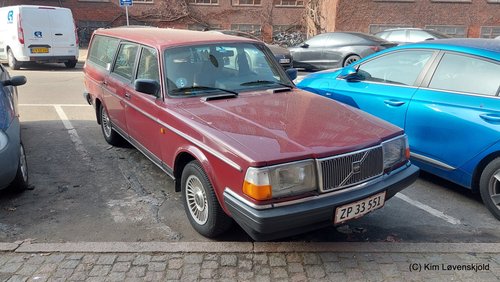 1990' Volvo 240 GLE 2,3 Aut.