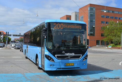 2017' Volvo B8R / 8900