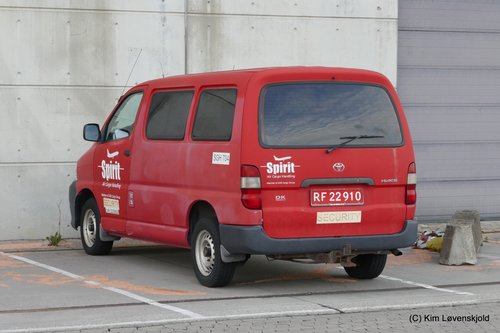 2009' Toyota HiAce