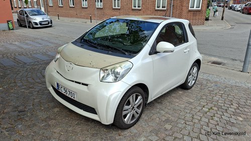 2011' Toyota IQ