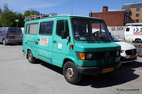 1983' Mercedes 310